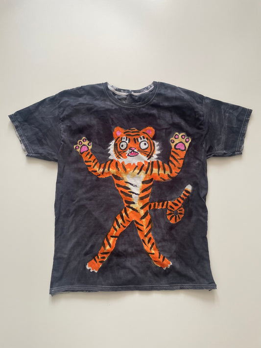 It's not Not a Bengals T-shirt L