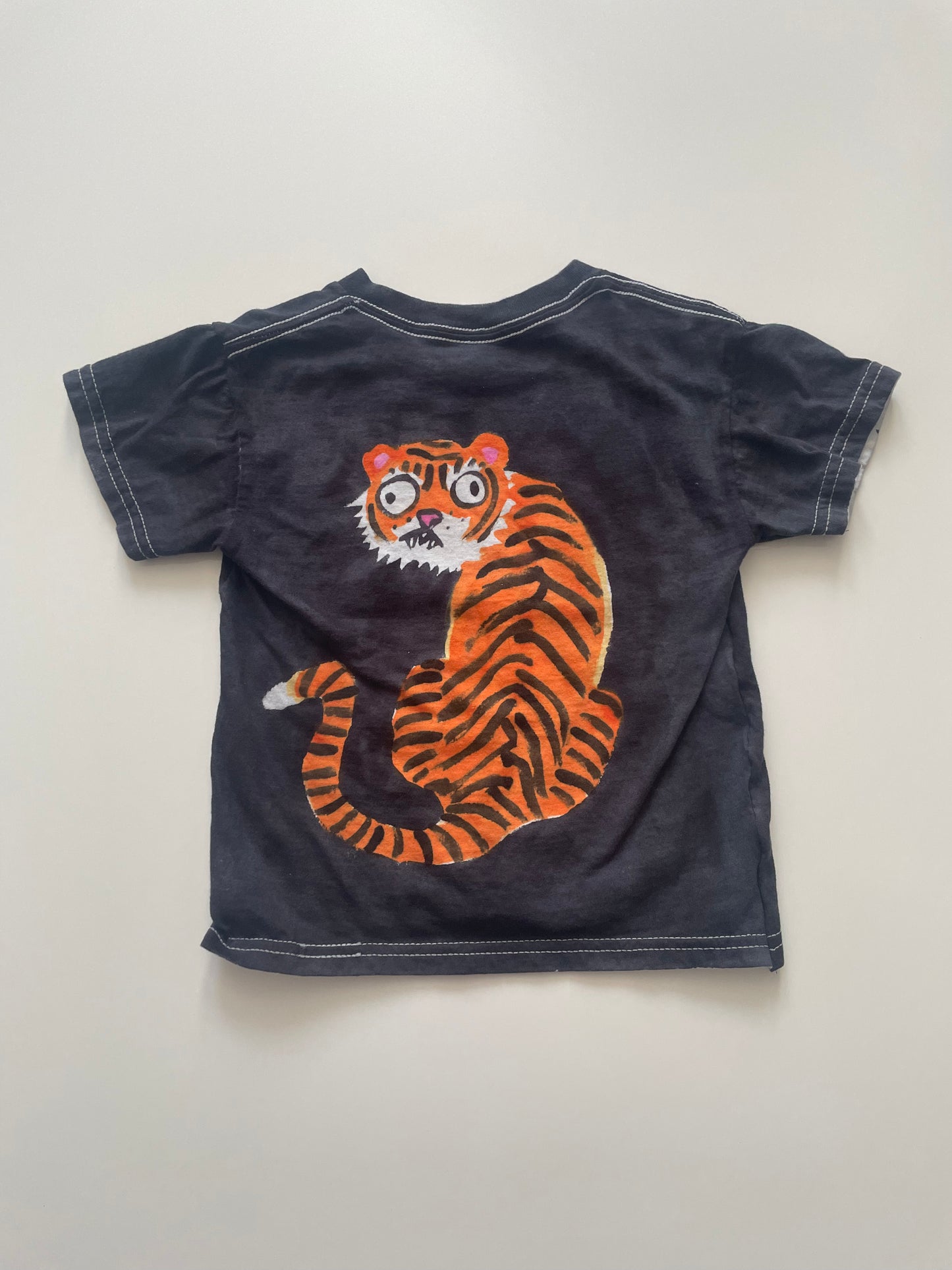 It's not Not a Bengals T-shirt L